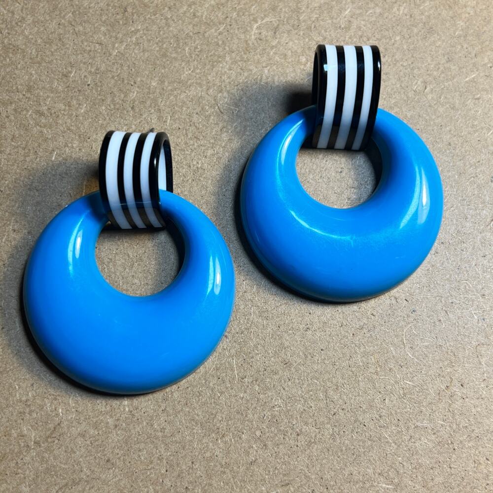 Vintage Authentic 80s Pierced Earrings Blue/ BW Stripe